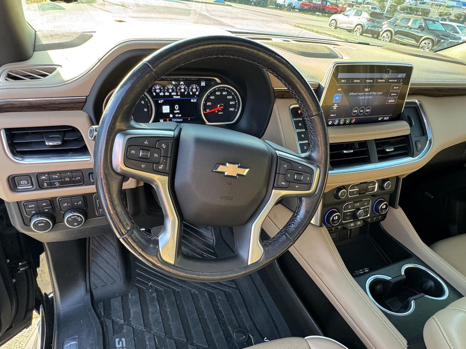 2021 Chevrolet Tahoe Premier photo 2