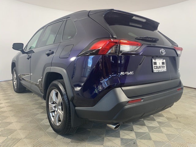 2023 Toyota RAV4 XLE photo 4