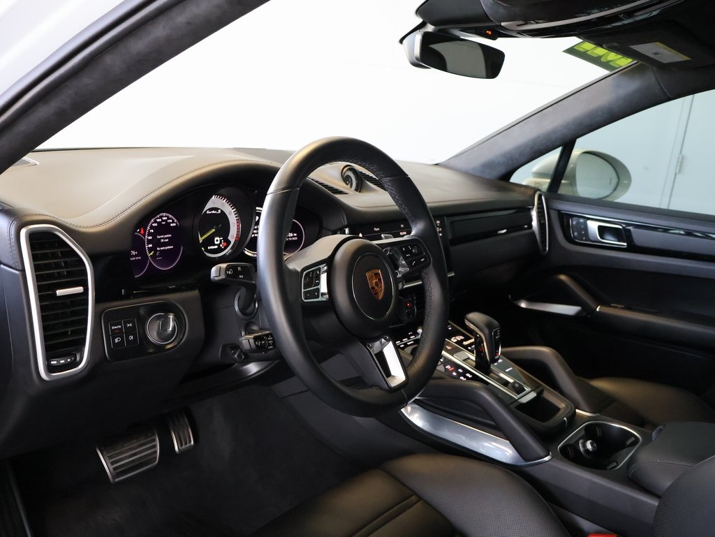 2022 Porsche Cayenne E-Hybrid Coupe Turbo S photo 4