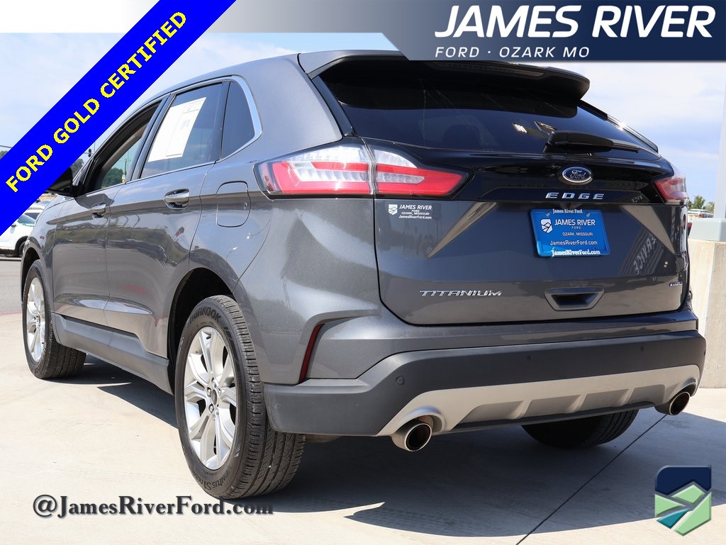 2024 Ford Edge Titanium photo 3