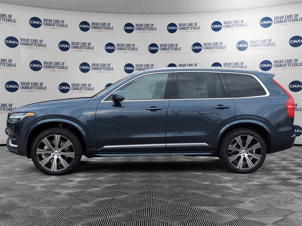 2025 Volvo XC90 Plus photo 2