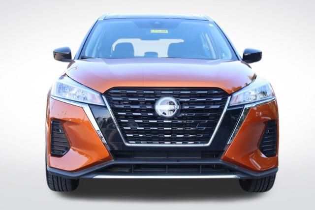 2023 Nissan Kicks SV photo 3