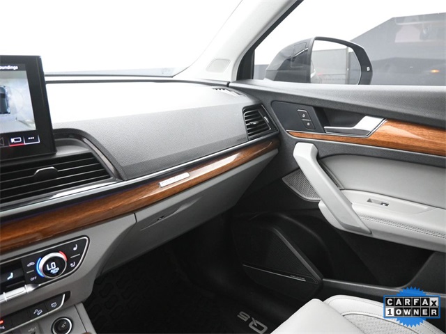 2022 Audi Q5 45 S line Prestige Premium photo 27