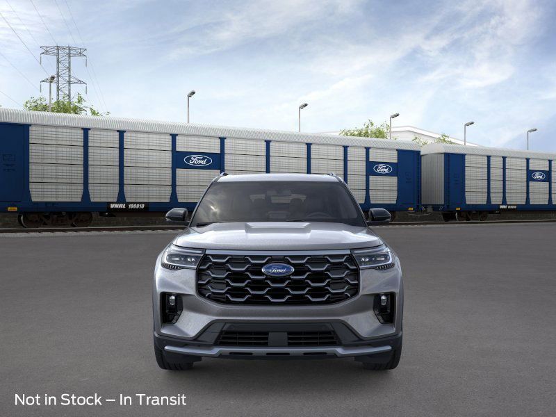 2026 Ford Explorer Platinum photo 4