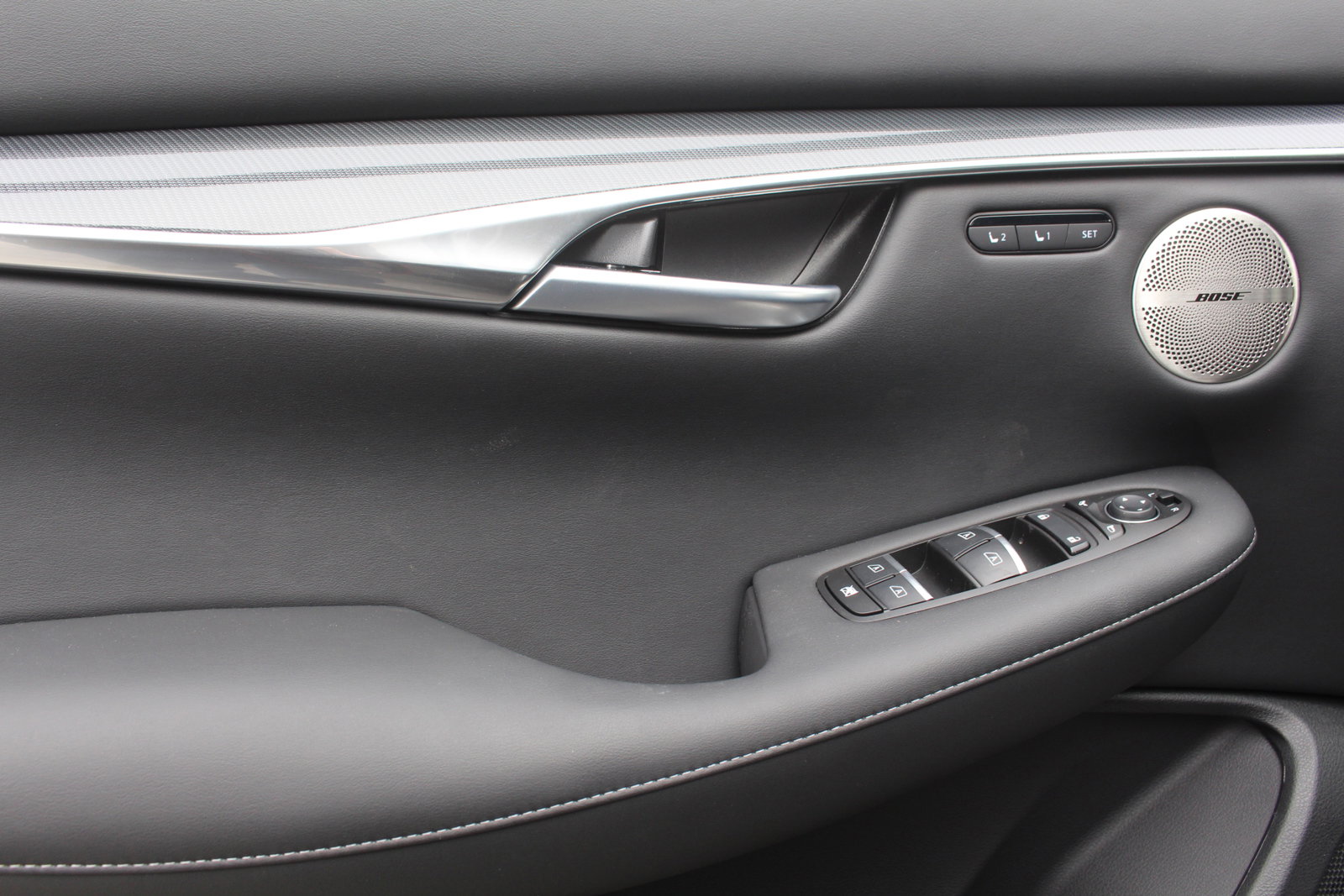 2025 Infiniti QX50 SPORT photo 11
