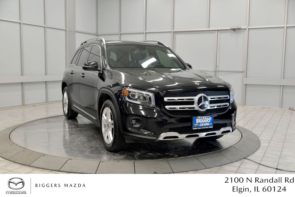 2020 Mercedes-Benz GLB Base's photo