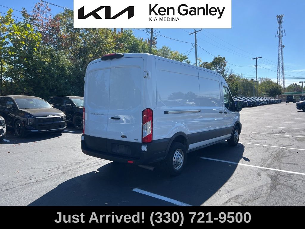 2023 Ford Transit photo 2