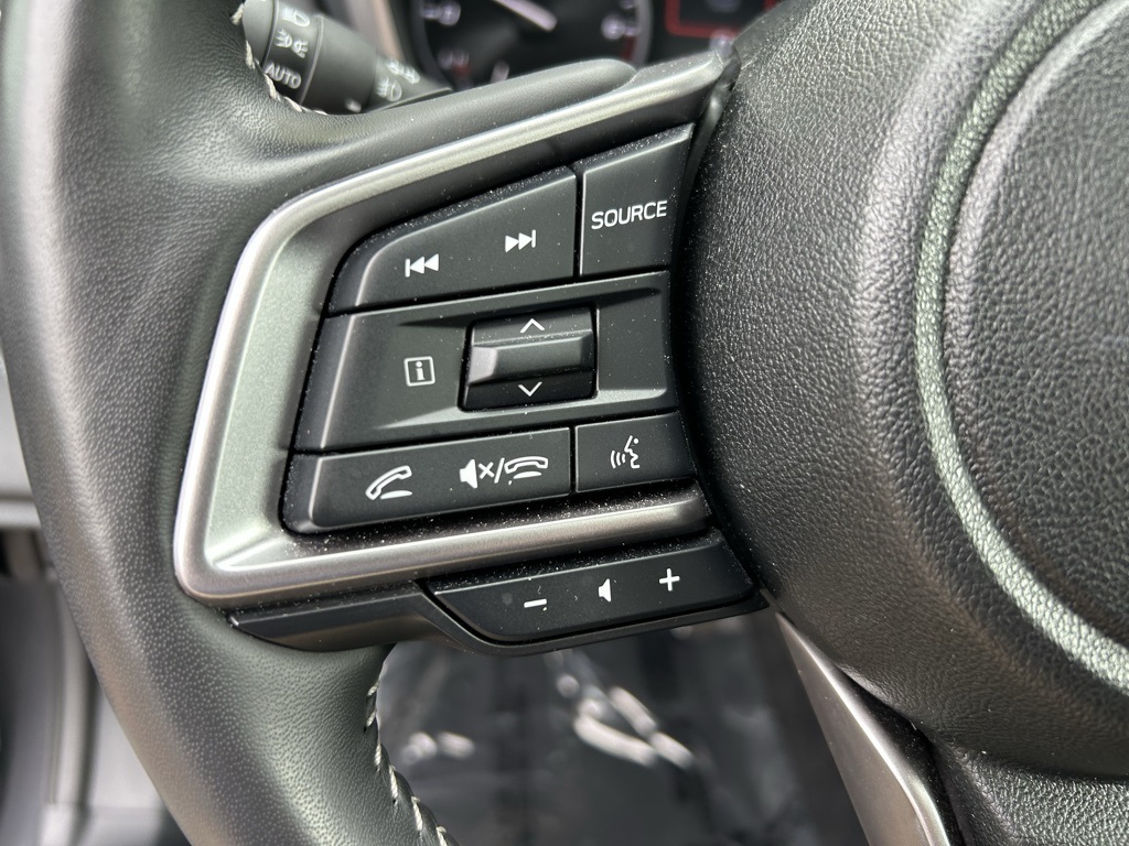2025 Subaru Outback Touring XT photo 11