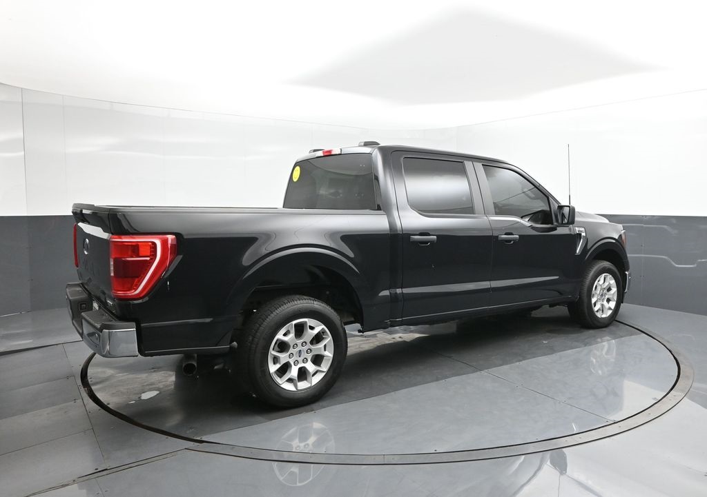 2023 Ford F-150 XLT photo 9