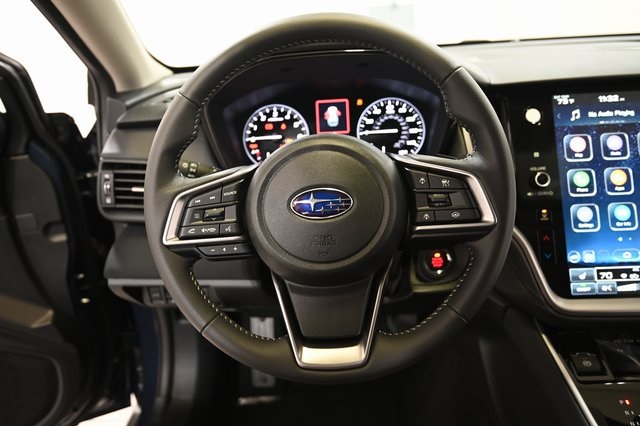 2025 Subaru Outback Premium photo 3