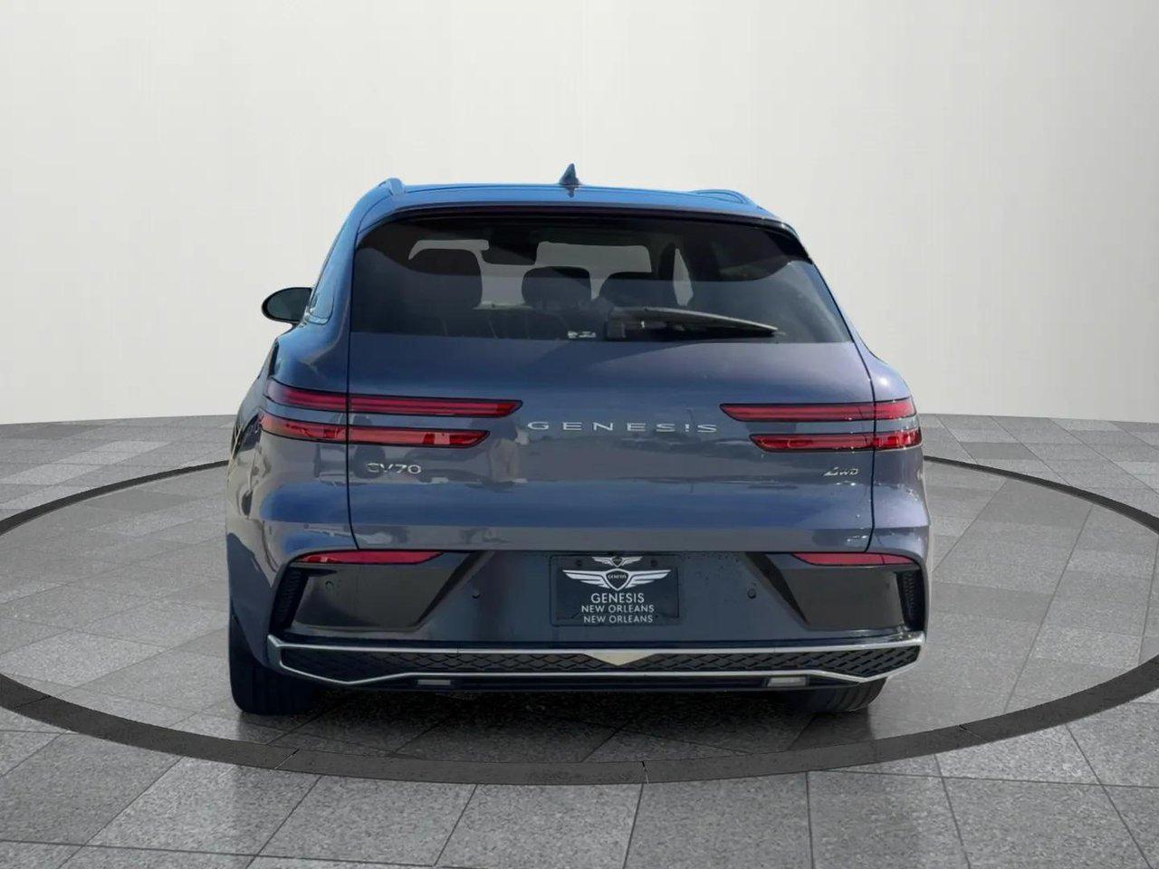 2026 Genesis GV70 2.5T photo 3