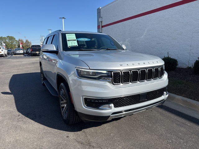 2022 Jeep Wagoneer Series III's photo