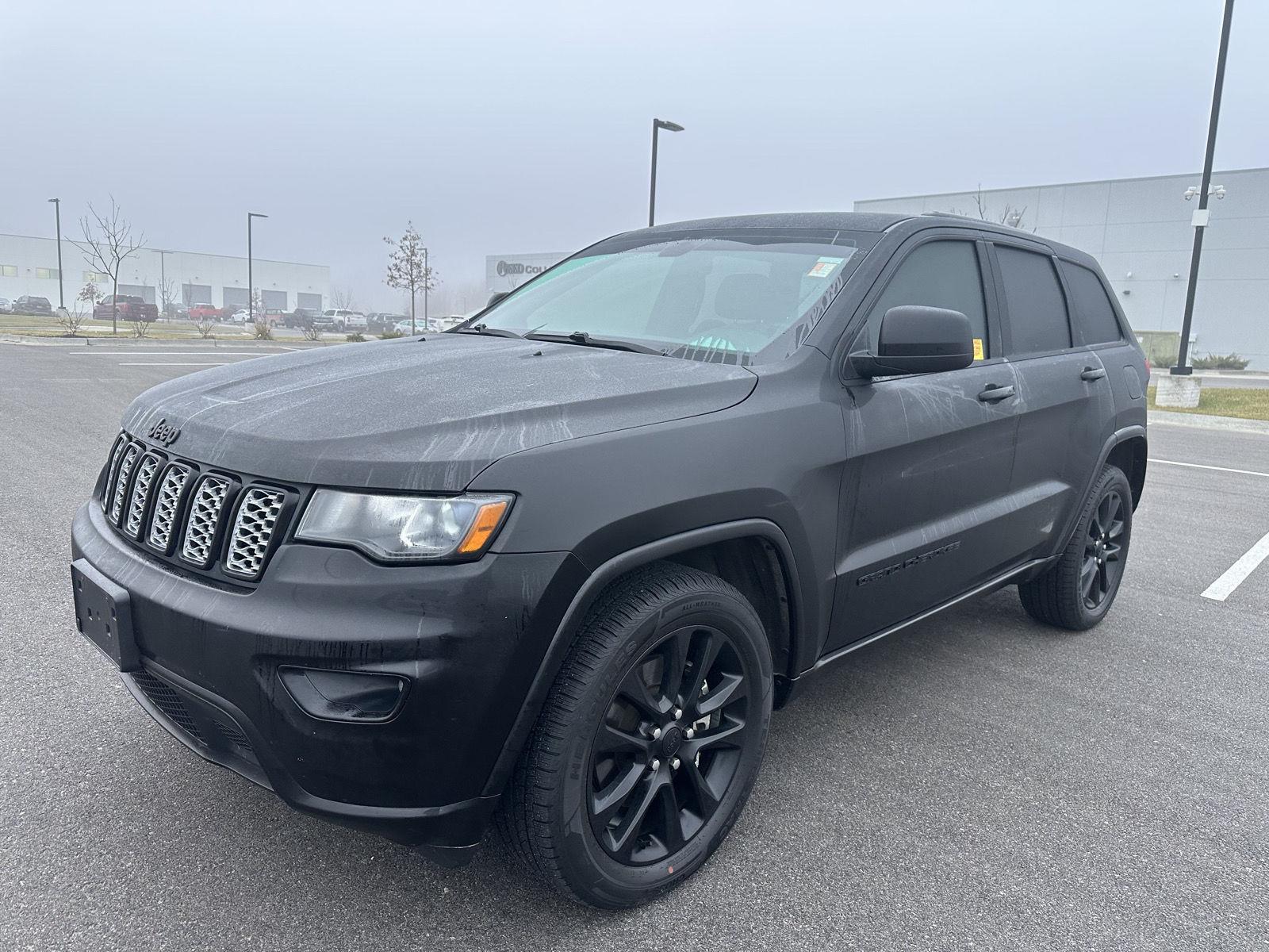 2021 Jeep Grand Cherokee Laredo X's photo