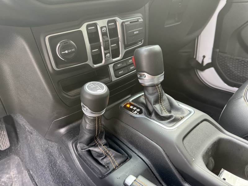 2023 Jeep Wrangler Altitude photo 8