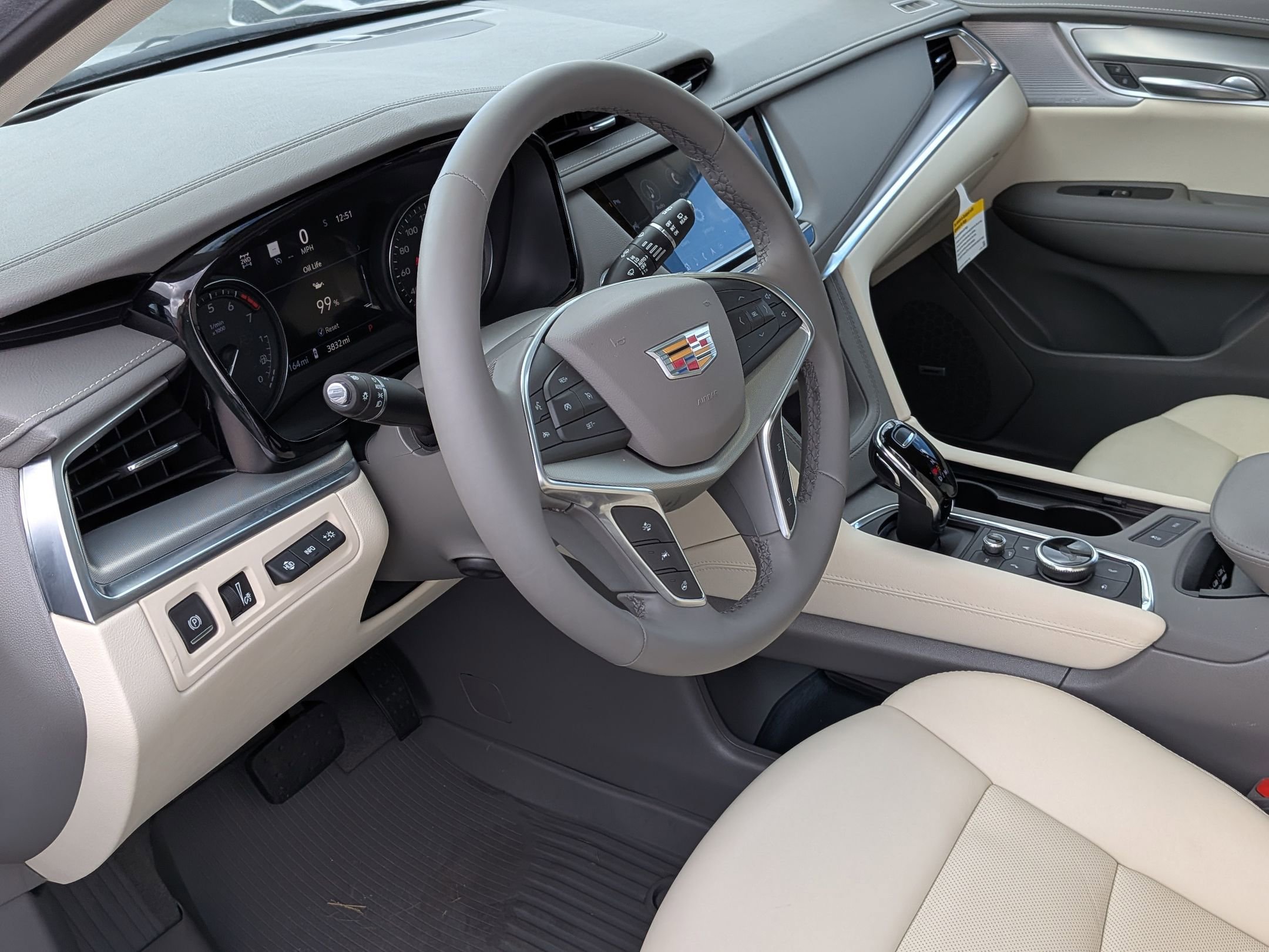 2025 Cadillac XT5 Premium Luxury photo 16