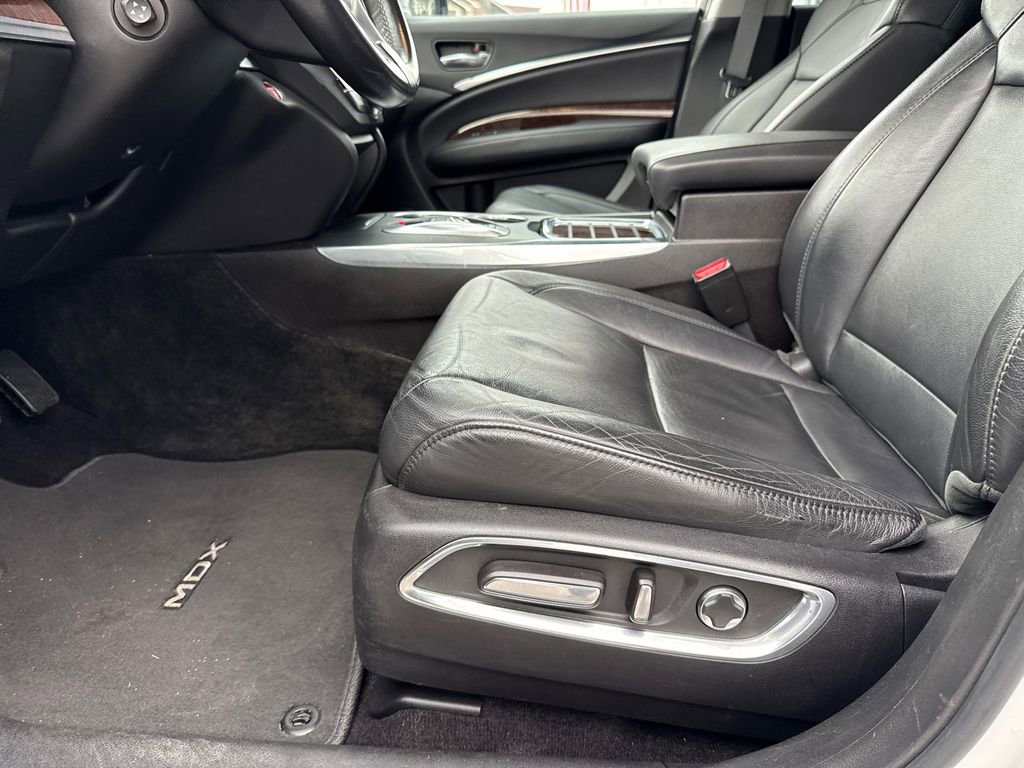 Image of Pre-Owned 2020 Acura MDX BASE