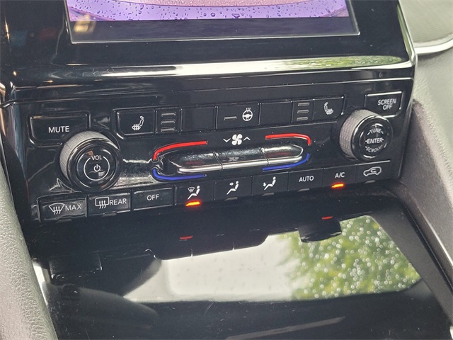 2024 Jeep Grand Cherokee Altitude photo 37