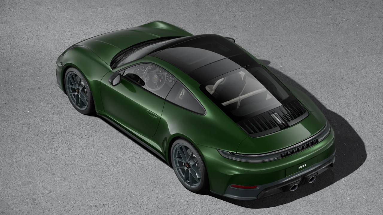 2026 Porsche 911 GTS photo 4