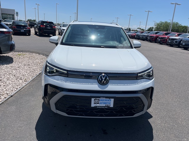 2025 Volkswagen Taos SEL photo 7