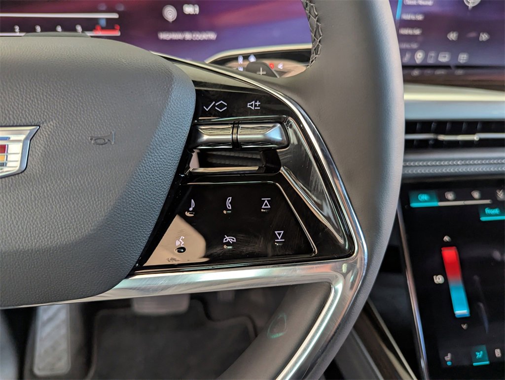 2025 Cadillac Escalade Premium Luxury photo 20