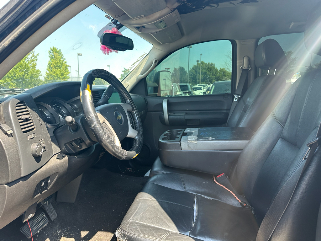 Used 2009 Chevrolet Silverado 1500 1LT with VIN 2GCEK233491105448 for sale in Loveland, CO