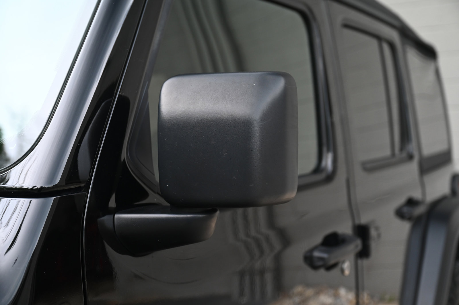 2021 Jeep Wrangler Unlimited Willys Sport photo 15
