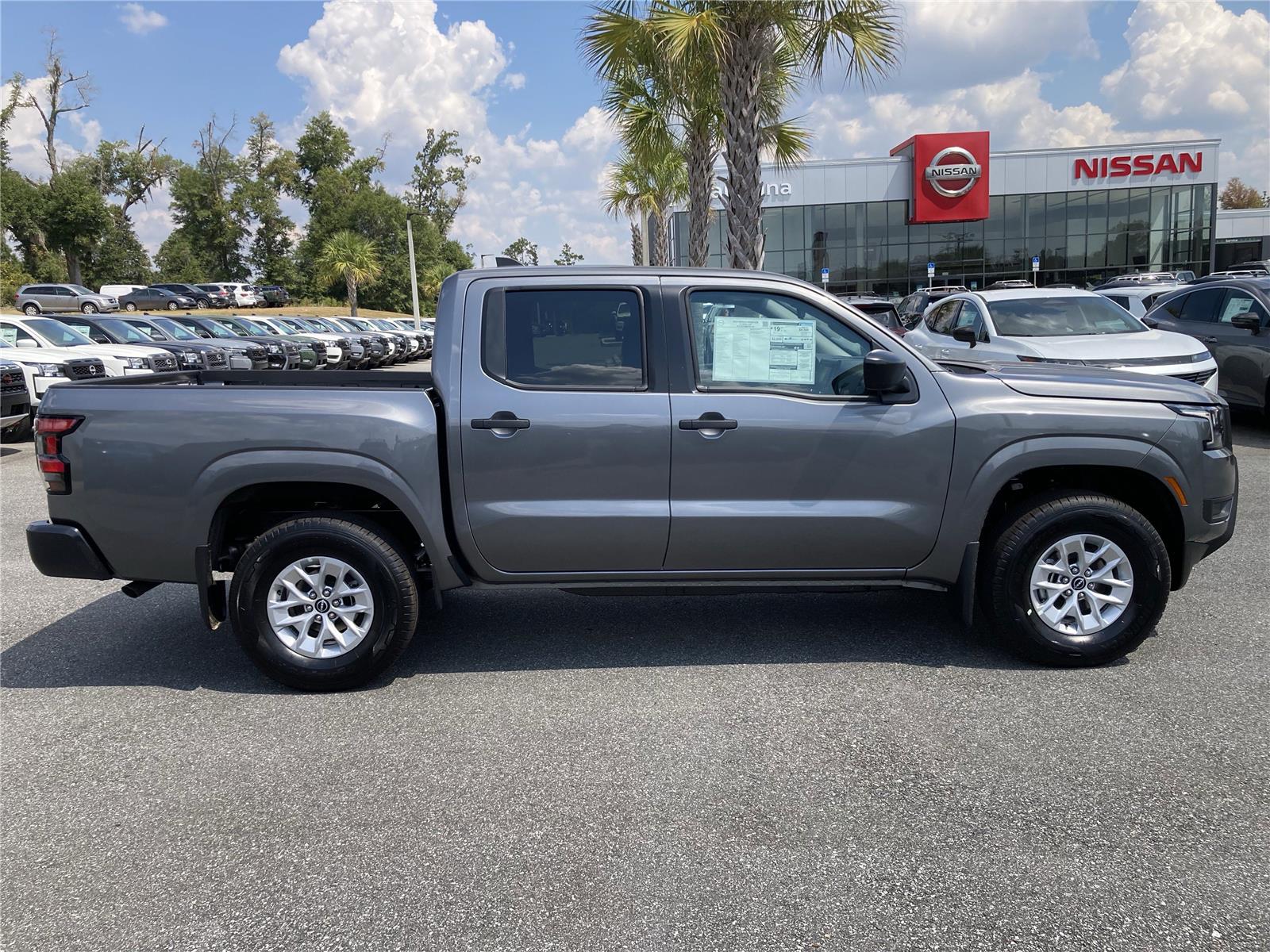 2026 Nissan Frontier S photo 4
