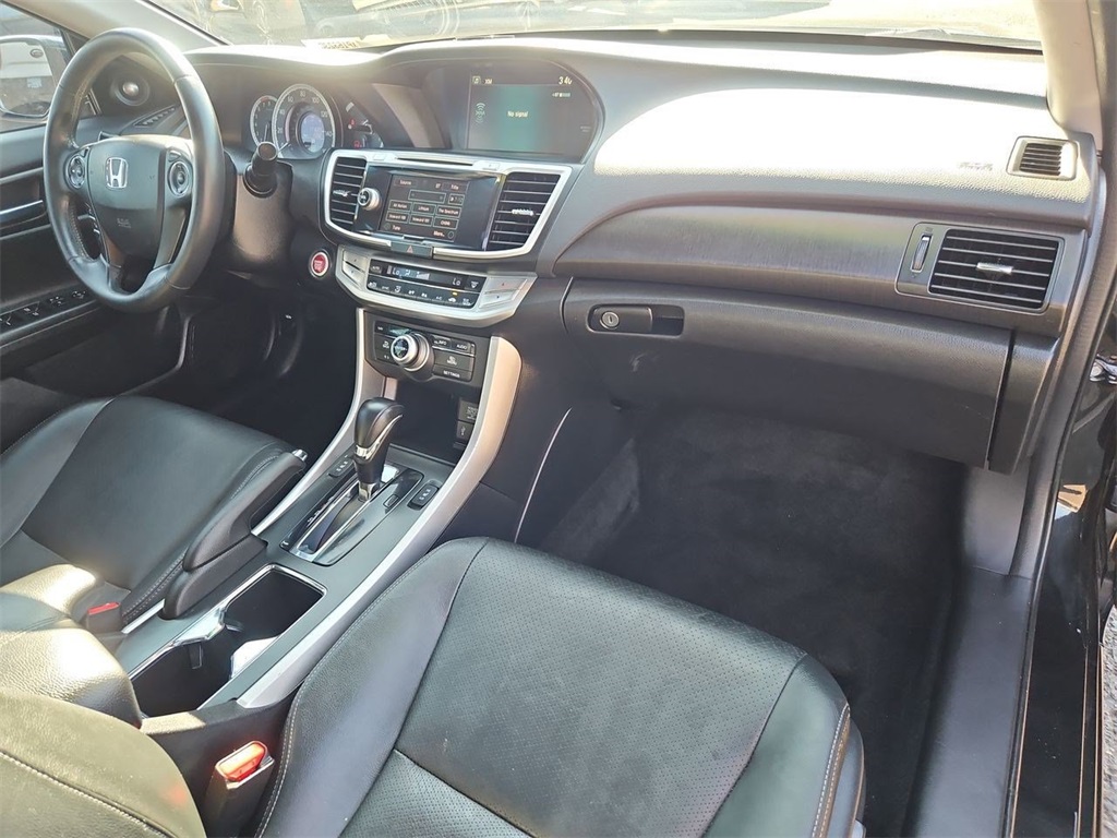 2015 Honda Accord EX-L photo 30