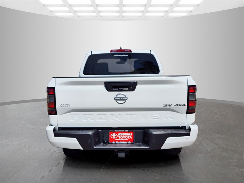 2024 Nissan Frontier SV photo 6