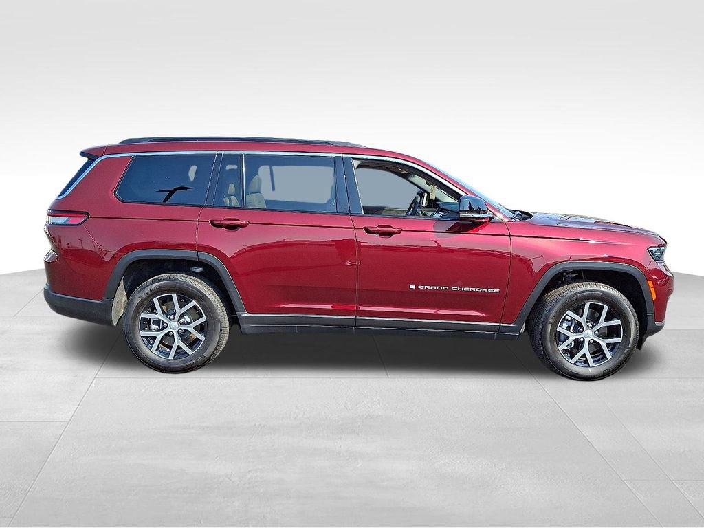 2024 Jeep Grand Cherokee Limited photo 7