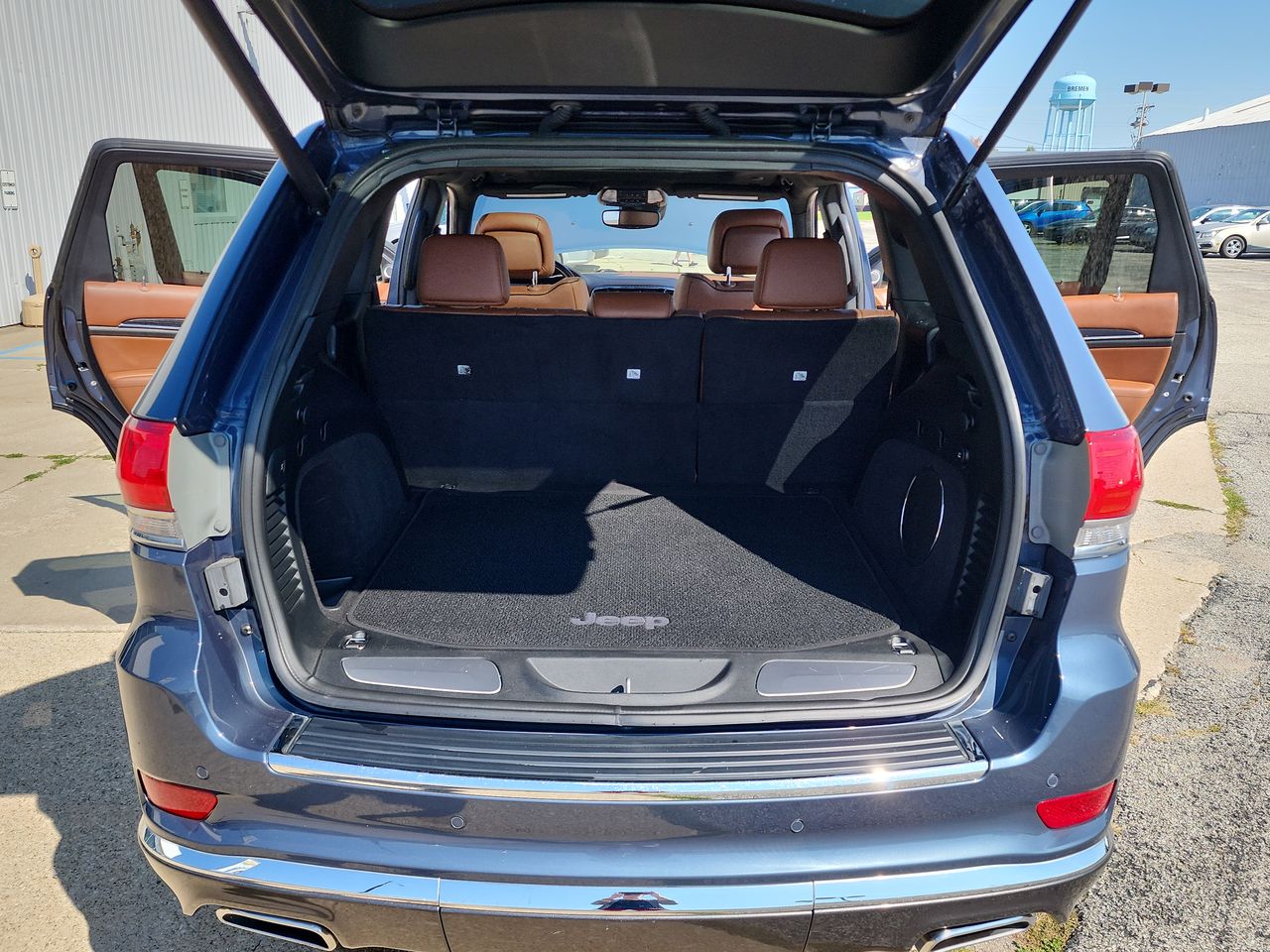 2020 Jeep Grand Cherokee Summit photo 20