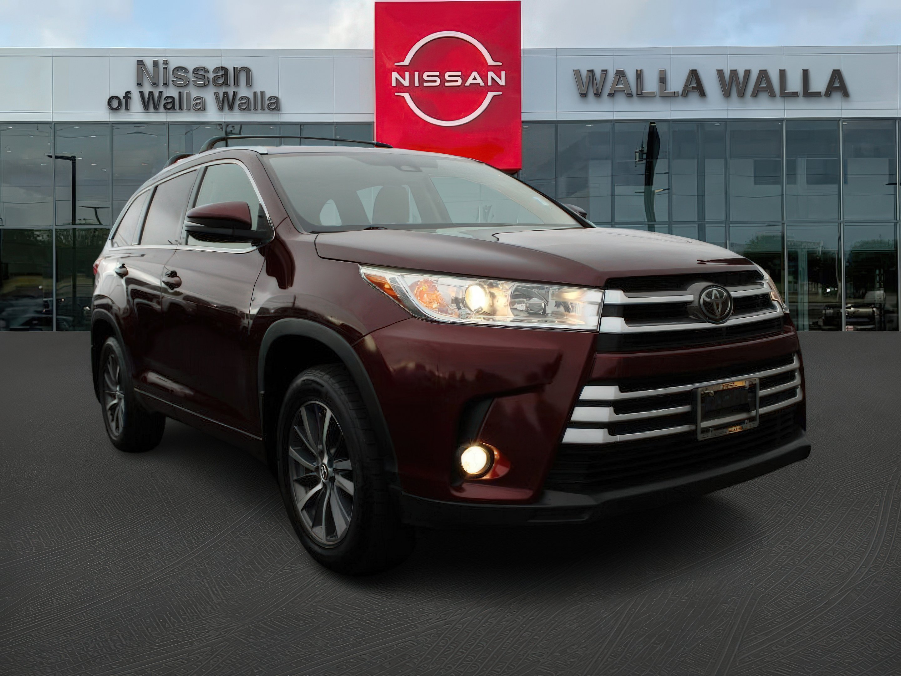 2018 Toyota Highlander XLE's photo