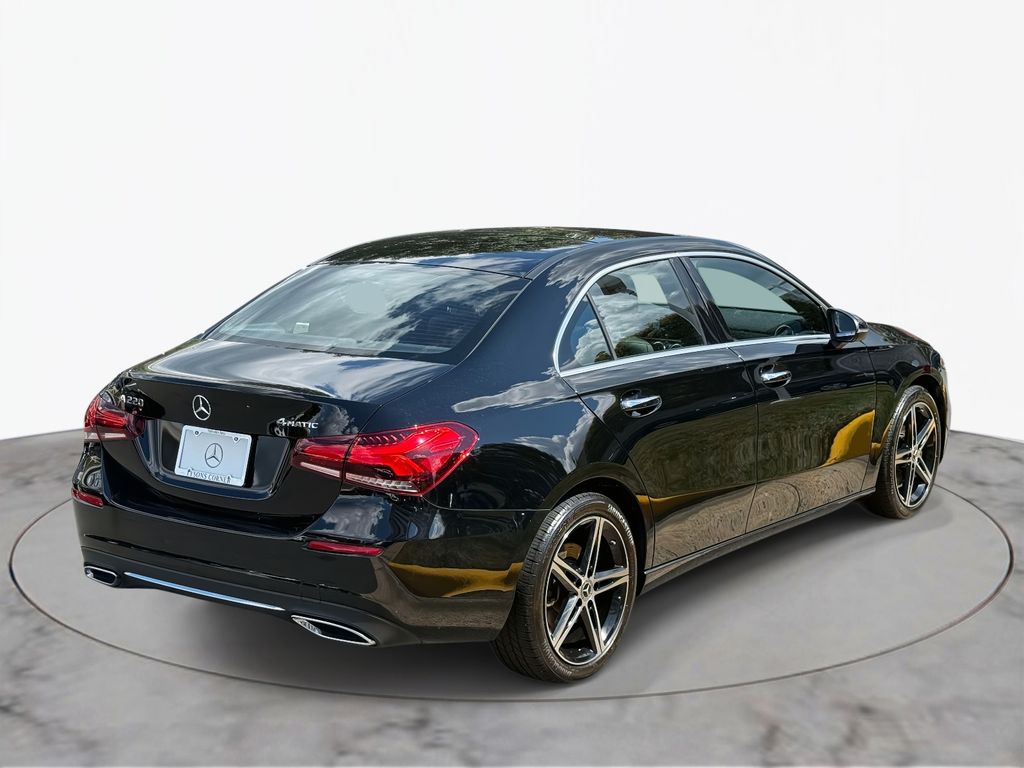 2022 Mercedes Benz A 220 4MATIC photo 7