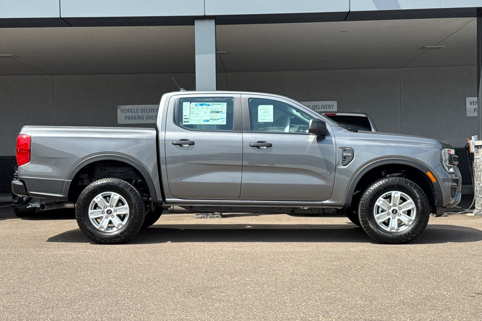 2025 Ford Ranger XL photo 2