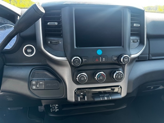 2024 Ram 2500 Big Horn photo 6
