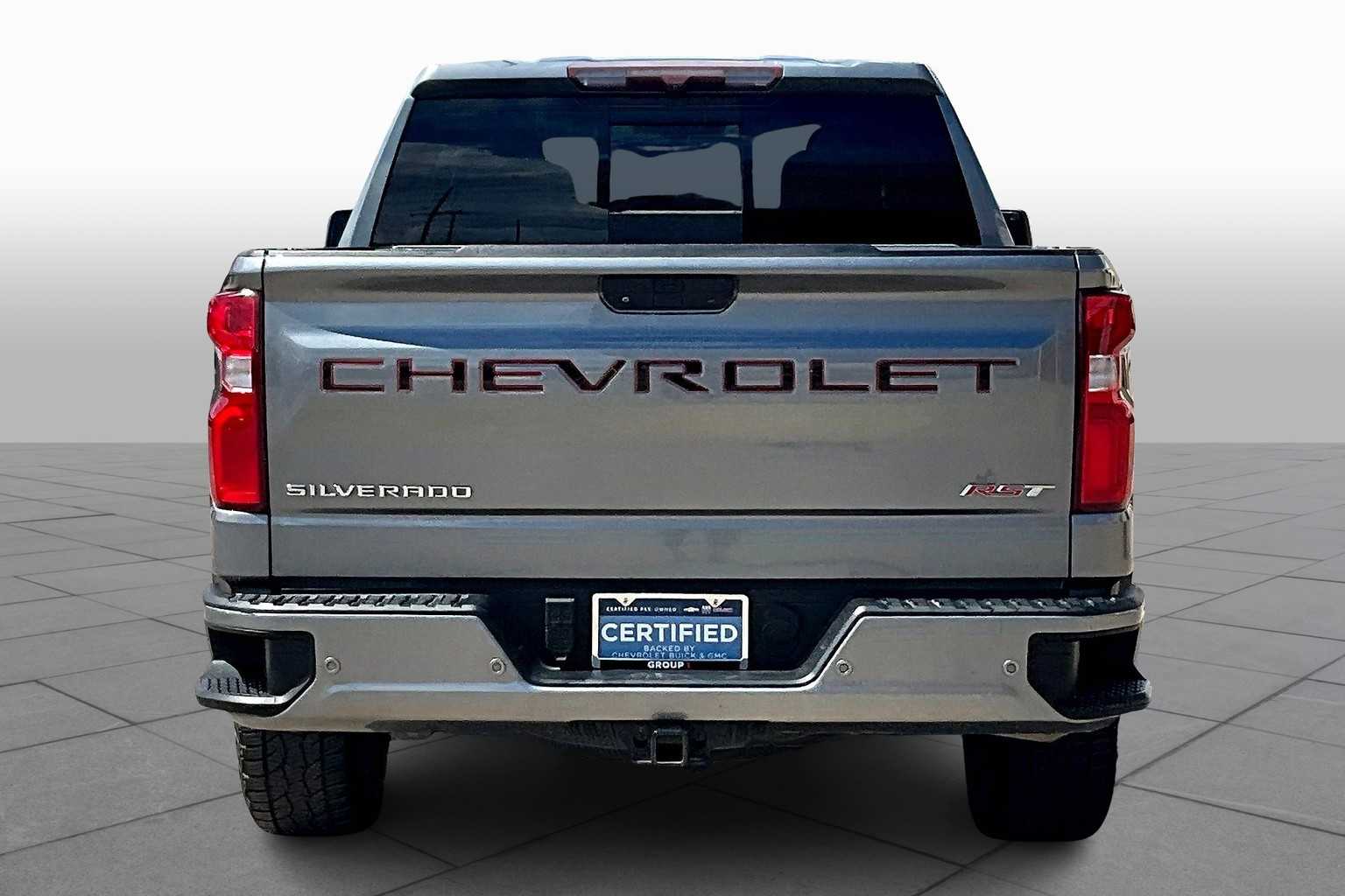 2020 Chevrolet Silverado 1500 RST photo 4