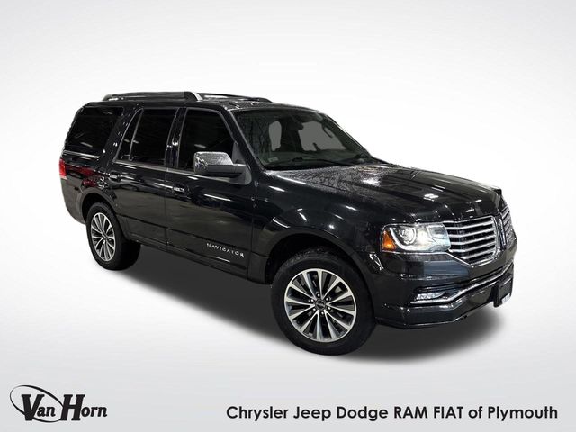 2015 Lincoln Navigator Base's photo