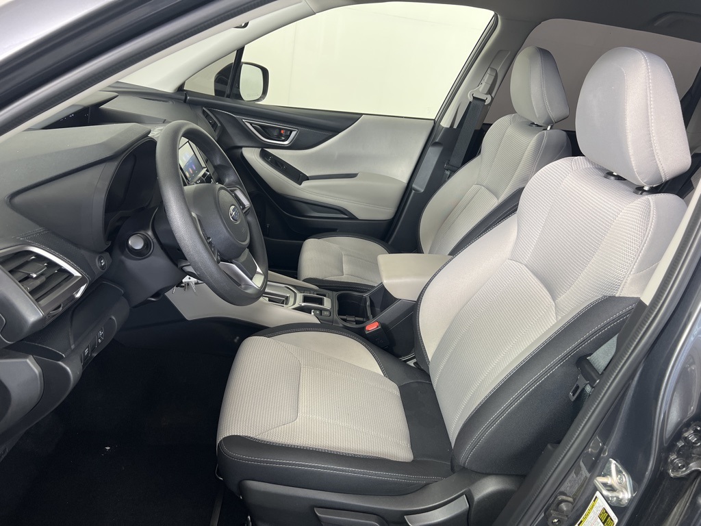 2023 Subaru Forester Base photo 5