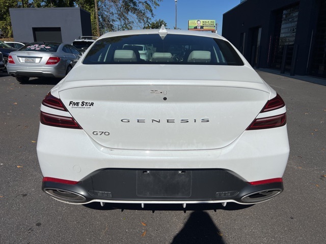 2025 Genesis G70 2.5T photo 4