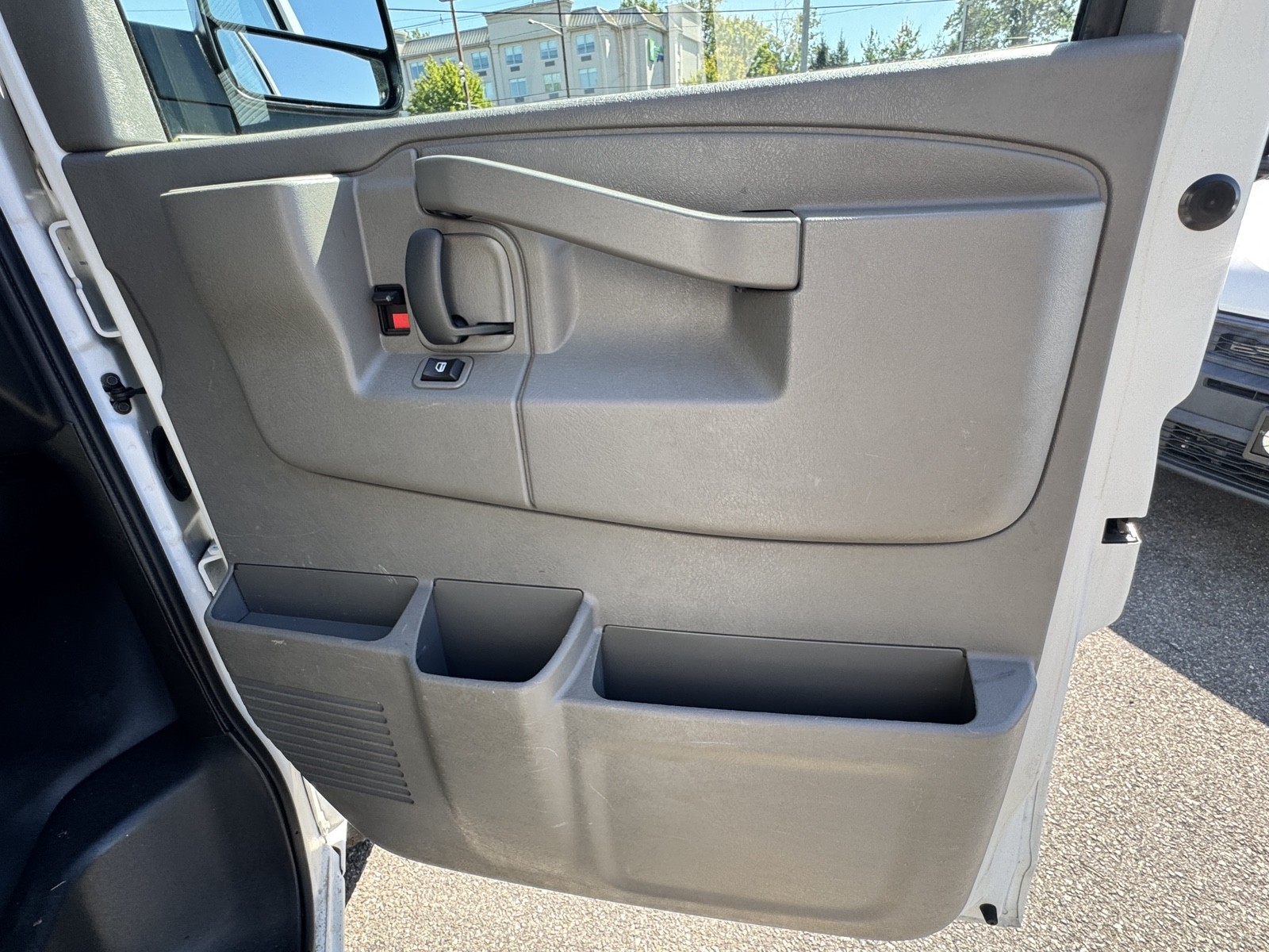 2020 Chevrolet Express Cargo Work Van 2500 photo 31