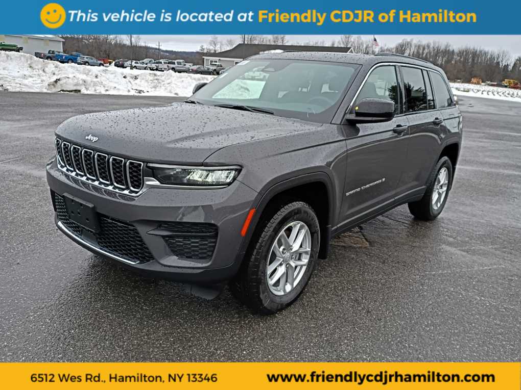 2025 Jeep Grand Cherokee Laredo's photo