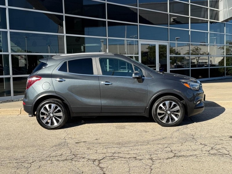 2017 Buick Encore Essence photo 2
