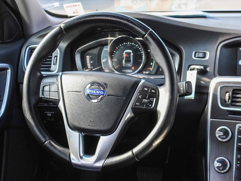 2015 Volvo S60 T5 Premier photo 14