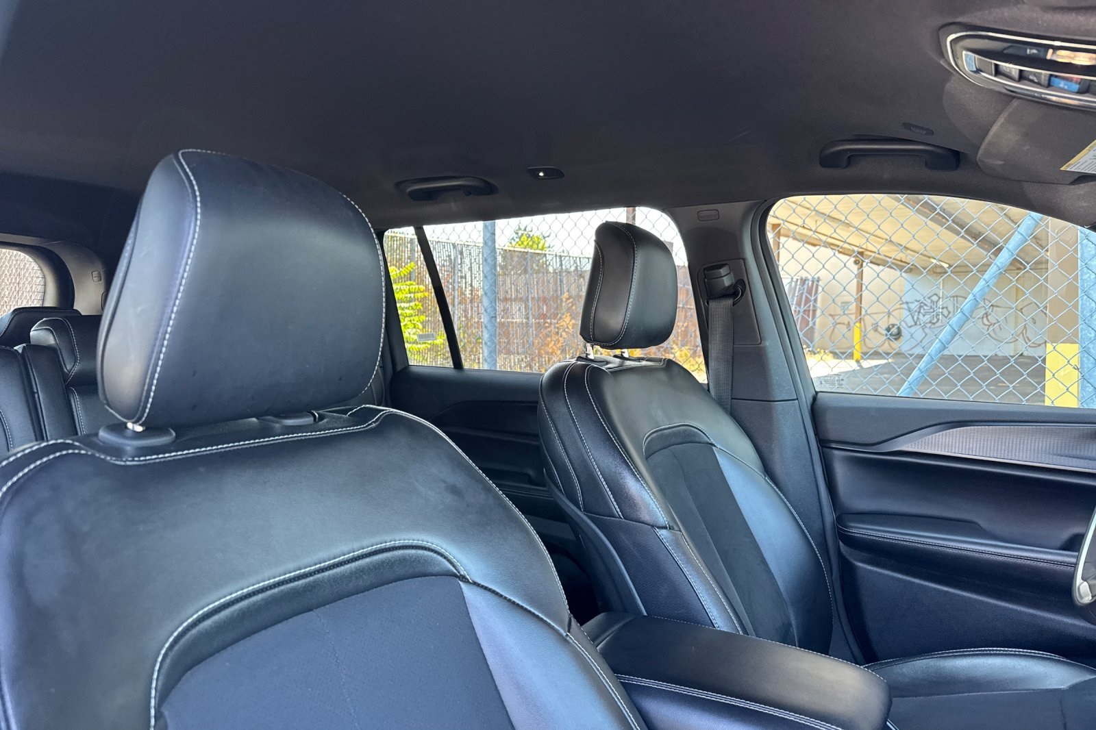 2024 Jeep Grand Cherokee Altitude photo 17