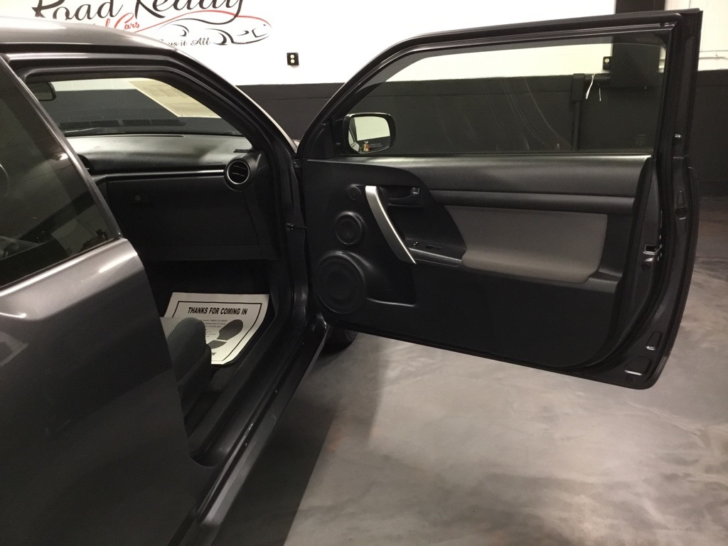 2015 Scion tC Base photo 30