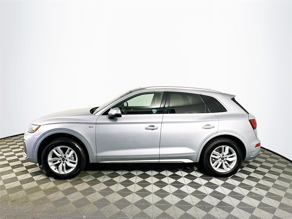 2022 Audi Q5 45 S line Premium photo 8