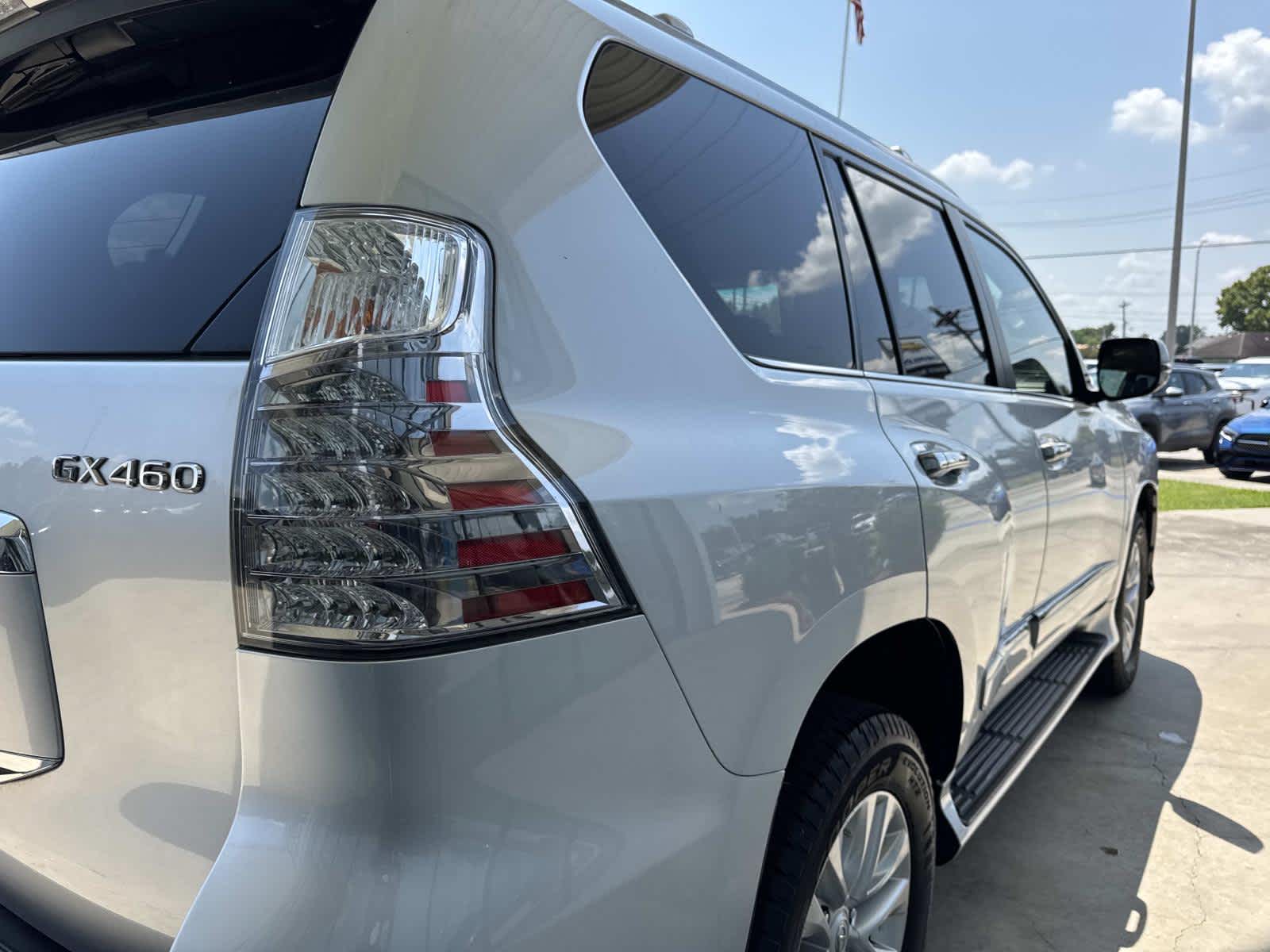 2018 Lexus GX 460 Premium photo 21