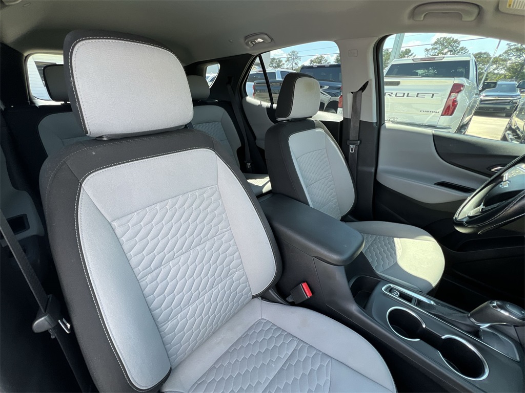 2021 Chevrolet Equinox LS photo 15