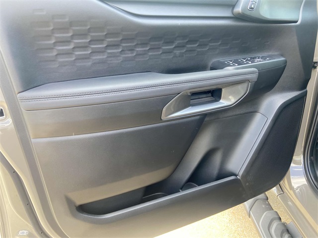 2025 Ford Ranger XLT photo 12