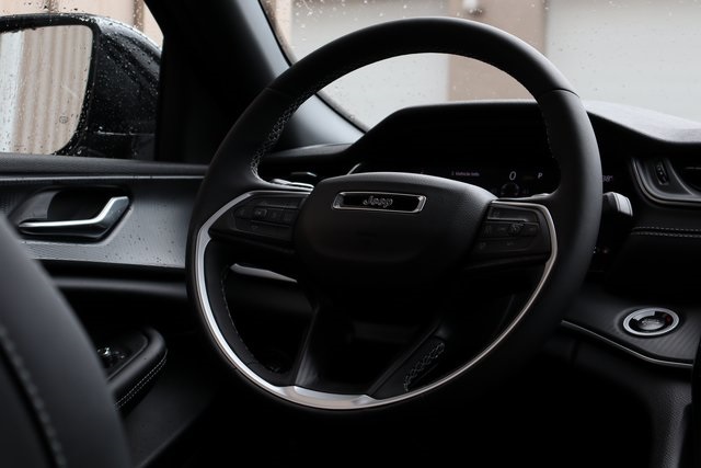 2025 Jeep Grand Cherokee Altitude X photo 34